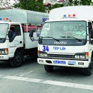 HỌC GPLX LÁI XE HẠNG C1